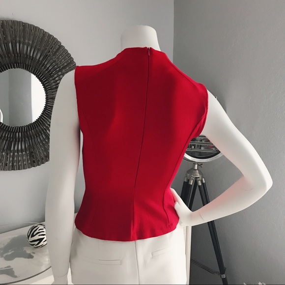 Red top - Picture 2 of 3